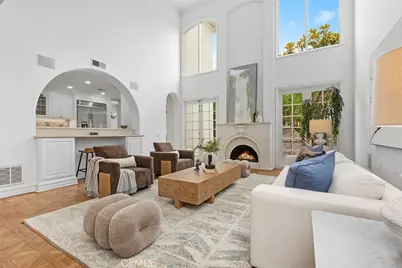 2 Belcourt, Newport Beach, CA 92660 - Photo 11