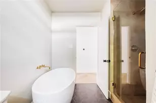 11110 Landale St, Toluca Lake, CA 91602 - Photo 37
