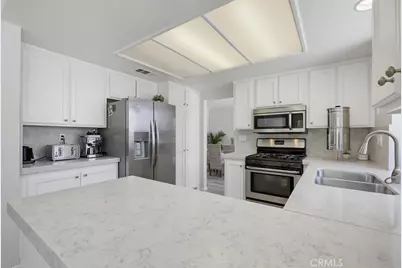 25851 Miramonte Drive, Mission Viejo, CA 92692 - Photo 23