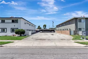 12221 Peacock Ct, Garden Grove, CA 92841 - Photo 17