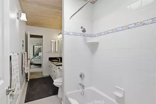 238 Walnut St, Newport Beach, CA 92663 - Photo 21