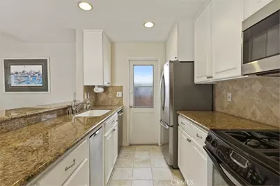 238 Walnut Street, Newport Beach, CA 92663 - Photo 9