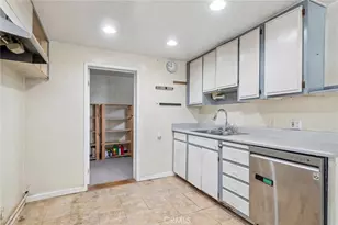 3214 Broad St, Newport Beach, CA 92663 - Photo 13