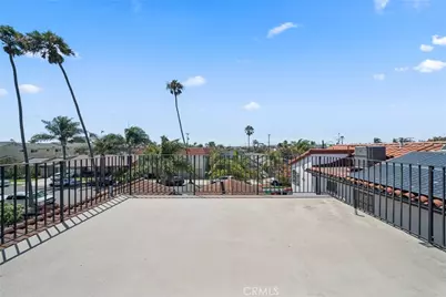 142 144 6th Street, Seal Beach, CA 90740 - Photo 35