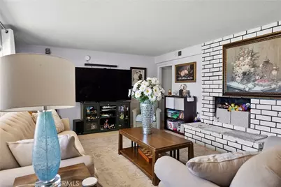 2436 Littleton, Costa Mesa, CA 92626 - Photo 3