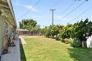 2436 Littleton, Costa Mesa, CA 92626 - Photo 33
