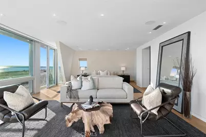 2144 E Oceanfront, Newport Beach, CA 92661 - Photo 17
