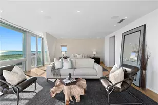 2144 E Oceanfront, Newport Beach, CA 92661 - Photo 17