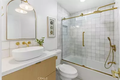 260 Mayflower, Newport Beach, CA 92660 - Photo 15