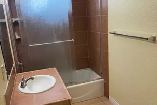 136 E Bay, Costa Mesa, CA 92627 - Photo 25