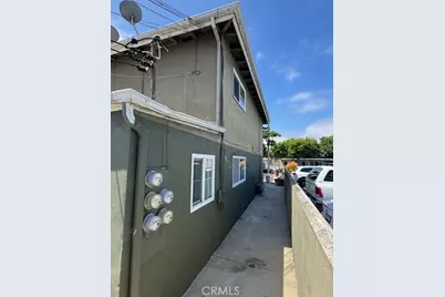 136 E Bay, Costa Mesa, CA 92627 - Photo 17