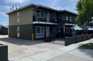 136 E Bay, Costa Mesa, CA 92627 - Photo 5