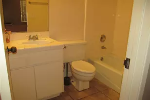520 W Balboa Blvd, Newport Beach, CA 92661 - Photo 19