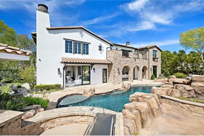 8 Brittlestar Road, Ladera Ranch, CA 92694 - Photo 11