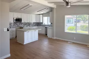 10961 Desert Lawn Dr, Calimesa, CA 92320 - Photo 5