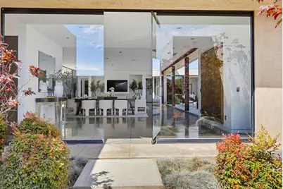 2534 Vista Baya, Newport Beach, CA 92660 - Photo 9
