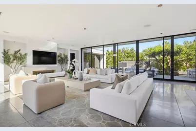 2534 Vista Baya, Newport Beach, CA 92660 - Photo 9