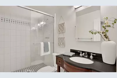 2 Land Fall Court, Newport Beach, CA 92663 - Photo 25