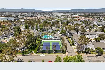 2 Land Fall Court, Newport Beach, CA 92663 - Photo 31