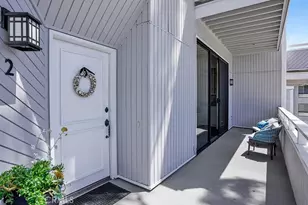 2 Land Fall Ct, Newport Beach, CA 92663 - Photo 3