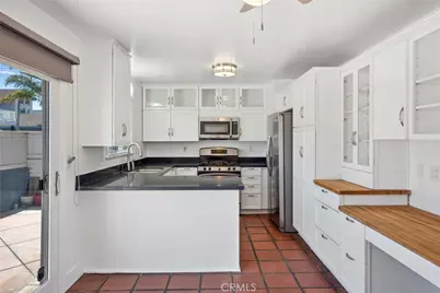 336 Canal Street, Newport Beach, CA 92663 - Photo 3