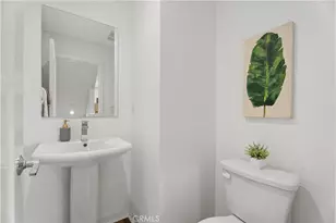 117 Placemark, Irvine, CA 92614 - Photo 15