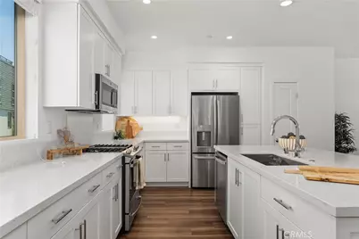 117 Placemark, Irvine, CA 92614 - Photo 7
