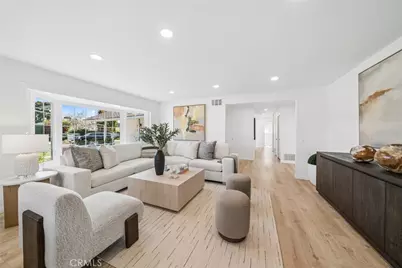 926 Bellis Street, Newport Beach, CA 92660 - Photo 3
