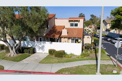 1090 Westward Lane #5, Costa Mesa, CA 92627 - Photo 5