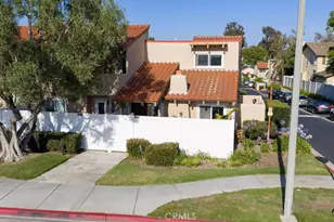 1090 Westward Ln, Costa Mesa, CA 92627 - Photo 5