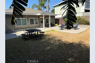 395 Victoria, Costa Mesa, CA 92627 - Photo 17