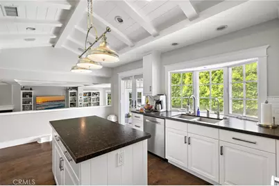 2201 Aralia, Newport Beach, CA 92660 - Photo 15