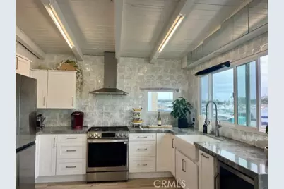 13 Saratoga, Newport Beach, CA 92660 - Photo 9