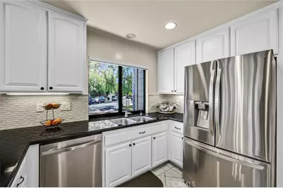 49 Pinewood, Irvine, CA 92604 - Photo 15