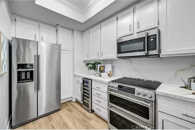 230 Lille #102, Newport Beach, CA 92663 - Photo 13