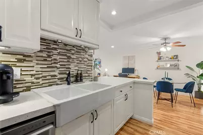 7742 Redlands St. H1027, Playa del Rey, CA 90292 - Photo 11