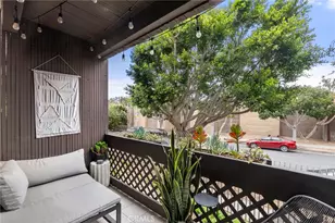 7742 Redlands St H1027, Playa del Rey, CA 90292 - Photo 9