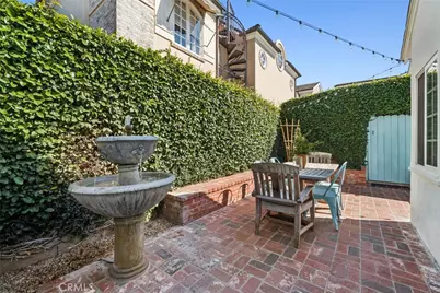 2632 Vista Drive, Newport Beach, CA 92663 - Photo 3