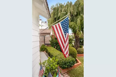 2632 Vista Drive, Newport Beach, CA 92663 - Photo 25