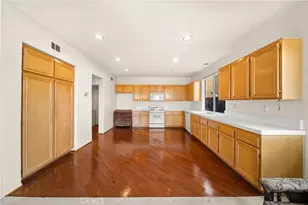 705 Hearst, Corona, CA 92882 - Photo 29
