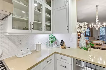 23 Vantis, Aliso Viejo, CA 92656 - Photo 17