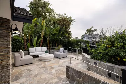 461 Linden Street, Laguna Beach, CA 92651 - Photo 3
