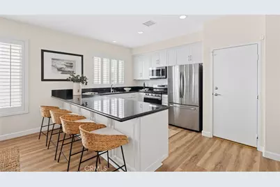 428 E Bay Avenue, Newport Beach, CA 92661 - Photo 9