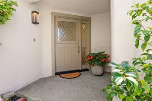 18 Cormorant Cir, Newport Beach, CA 92660 - Photo 5