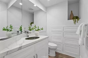 18 Cormorant Cir, Newport Beach, CA 92660 - Photo 11