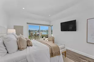 18 Cormorant Cir, Newport Beach, CA 92660 - Photo 17