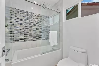 18 Cormorant Circle, Newport Beach, CA 92660 - Photo 25