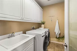 2546 N Avalon Ave, Orange, CA 92867 - Photo 31