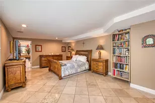 327 Santa Isabel, Newport Beach, CA 92660 - Photo 11