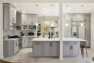16 Lucerne, Newport Beach, CA 92660 - Photo 11